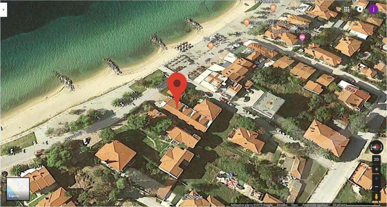 Cute Maisonette No2 On Coastal Sidewalk Nikiti  Bagian luar foto