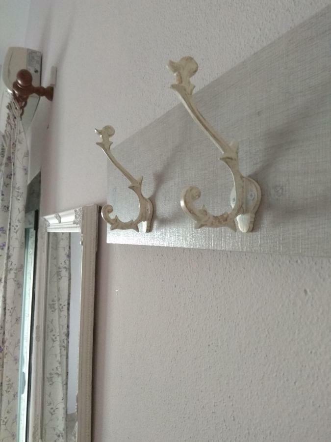Cute Maisonette No2 On Coastal Sidewalk Nikiti  Bagian luar foto